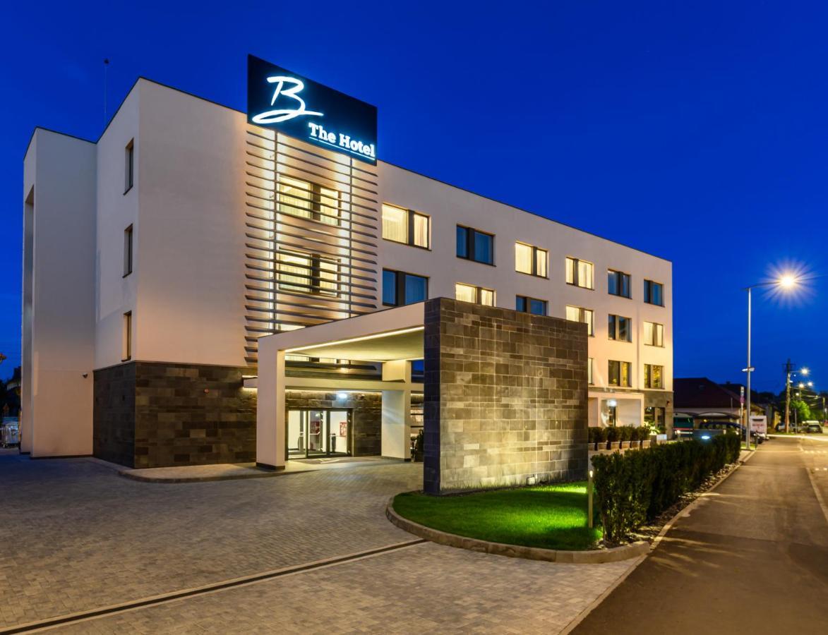 B The Hotel Sfântu-Gheorghe 外观 照片